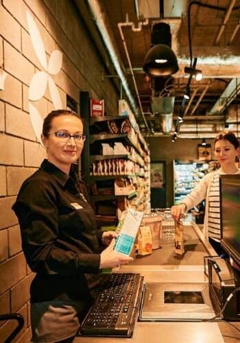 Delikatesy Hala Koszyki 7